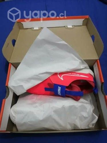 Zapatilla nike flex runner 2, talla 5Y (23.5 cm)