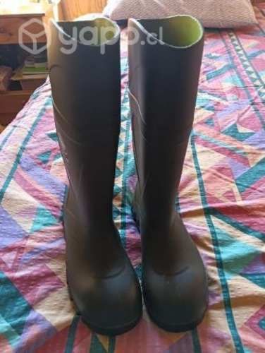 Botas bekina