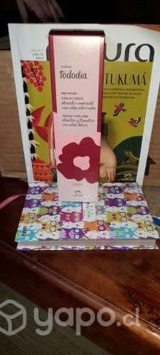 Body splash de cereza y avellana