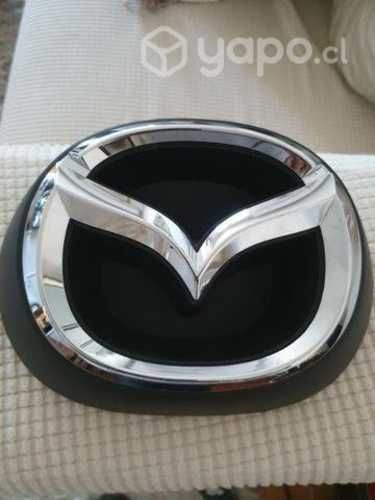Emblema mazda