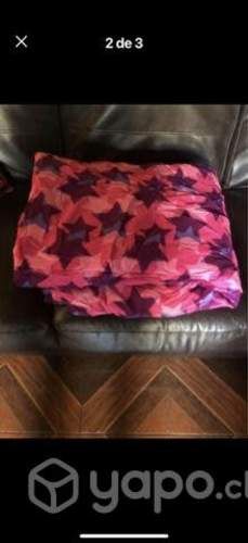 Plumon plaza y media