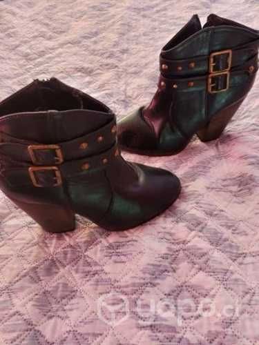 Botines en perfecto estado