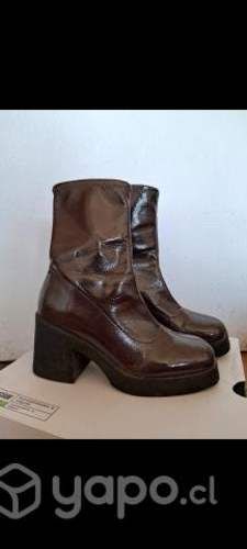 Botas Call It Spring