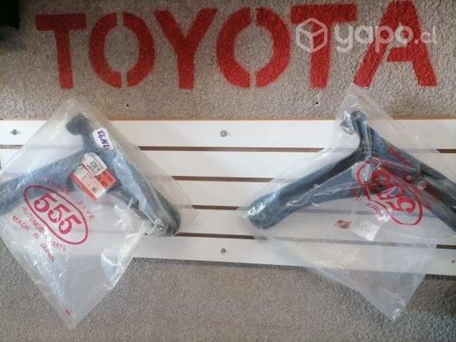 Bandejas japonesas Toyota yaris 1999 al 2002