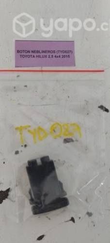 Boton Neblineros (TYD027) Toyota Hilux 2.5 4x4 20