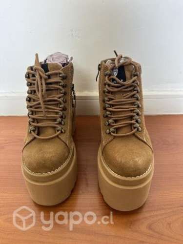 Zapatos nuevos c moran talla 36