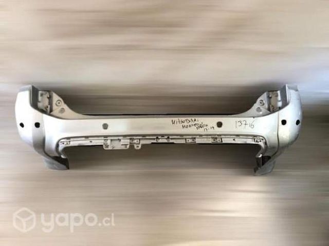 Parachoque trasero Mitsubishi Montero sport 17-19