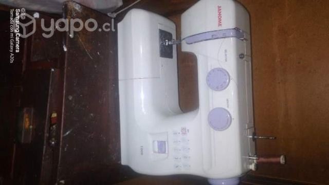 maquina de coser  y batería