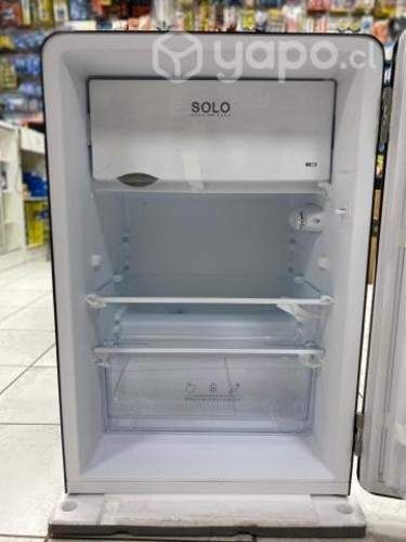 Frigobar Retro 116 Lts. Negro MAIGAS