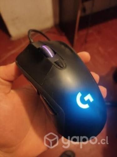 Mouse gamer + mousepad Logitech