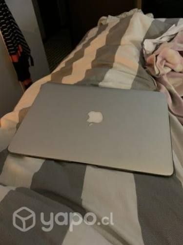 MacBook Air mid 2015