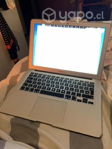 MacBook Air mid 2015