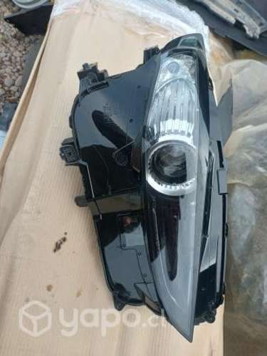 Optico derecho Mazda 