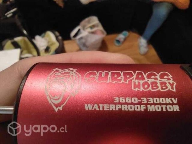Motor brushless 3660 3300kv surpass hobby