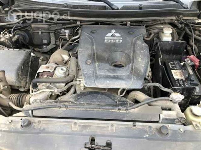 Motor Mitsubischi L200 Dakar Diesel 2019 4x4