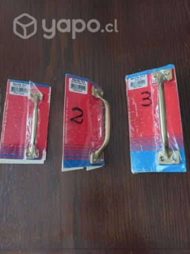 Manillas de bronce nuevas