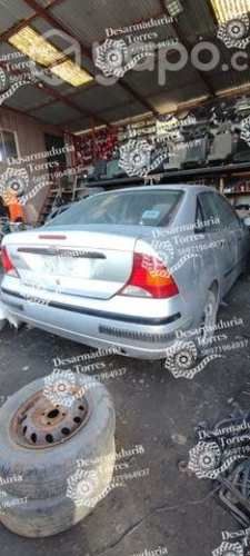 Costado trasero derecho Ford Focus 2005