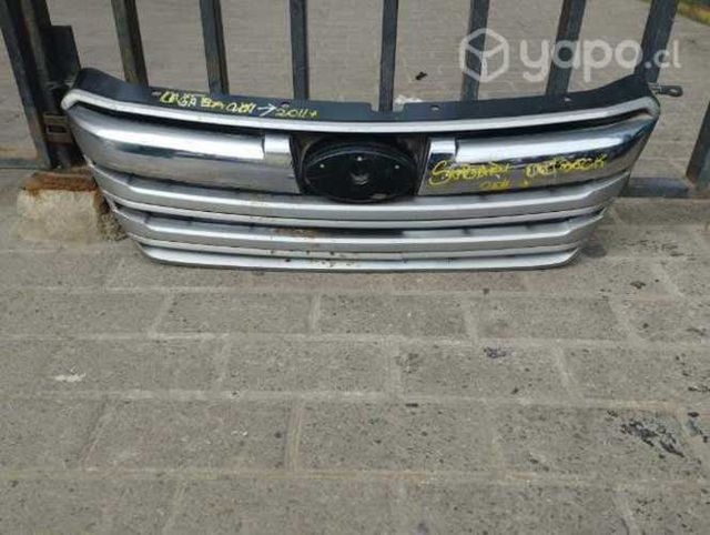 Máscara Subaru outback 2011