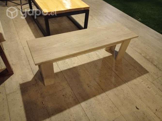 Banqueta de madera blanca albayalde