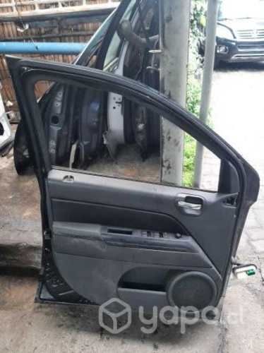 Liquidacion de puerta vehiculos: dodge dakota 201