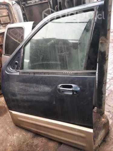 Liquidacion de puerta vehiculos: dodge dakota 201