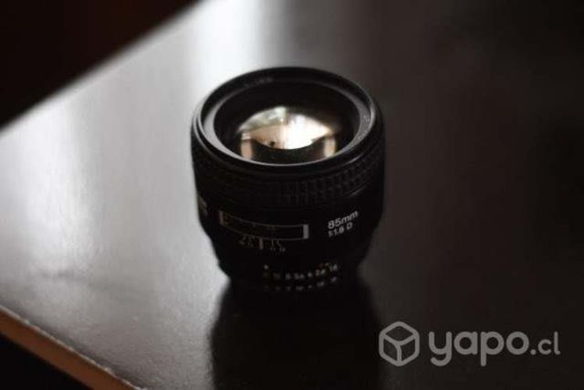 Lente Nikon 85 mm 1.8 D