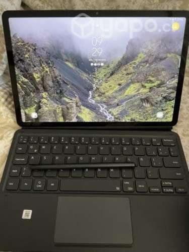 Samsung Galaxy S7 con teclado y lápiz