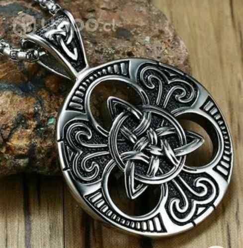Collar celta acero quirúrgico