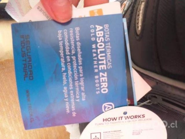 Botas térmicas marca BOA talla 43 ¡NUEVO