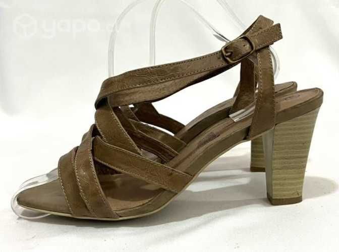 Chala De Cuero Marca Bruno Rossi N*40 Café