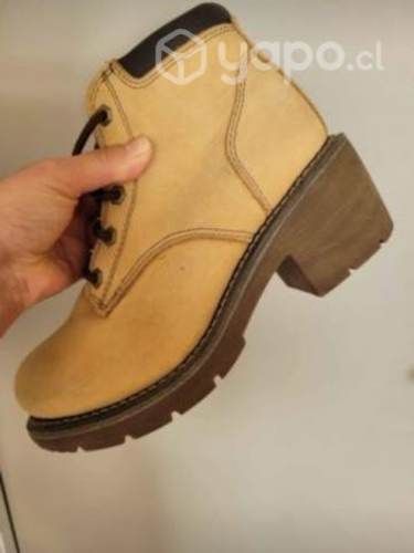 Botín caterpillar talla 37