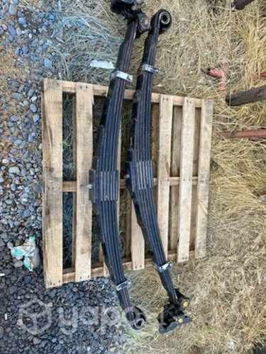 Paquete resortes delanteros Chevrolet fvr 1724