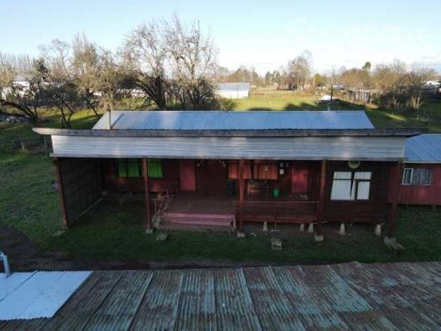 Inmueble tres construcciones