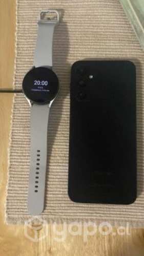 Samsung galaxy A14 más galaxy watch 4