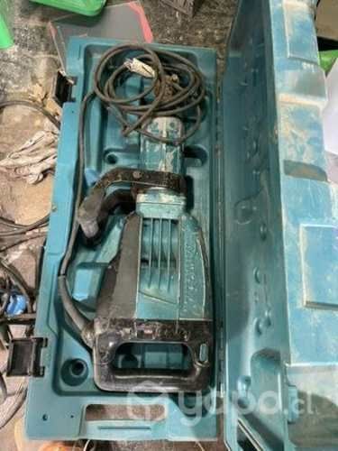 Demoledor Makita HM 1307C