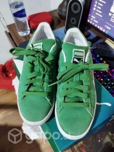 Puma suede teams 8.5 us 26.5 cm