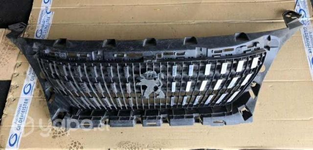 Mascara Peugeot 3008