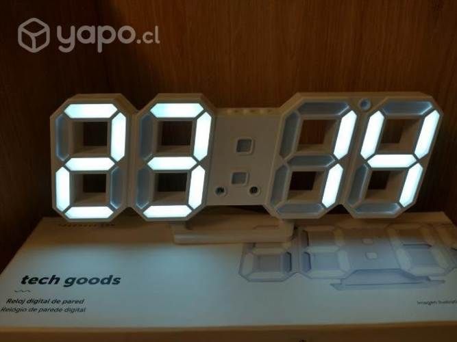 Reloj Digital LED