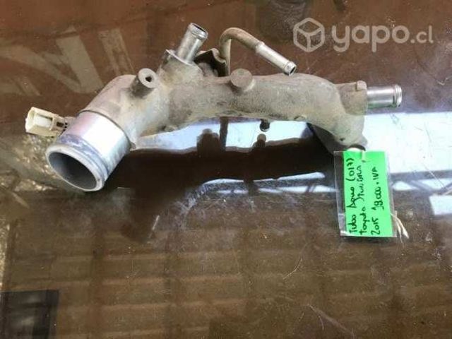 Tubo de agua (017) Toyota Tundra 2015