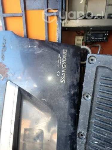 Portalon Ssang Yong Action