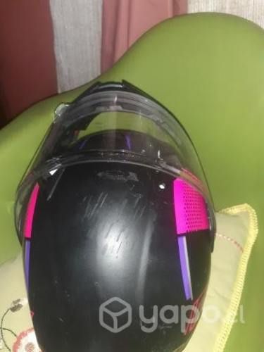 Casco abatible