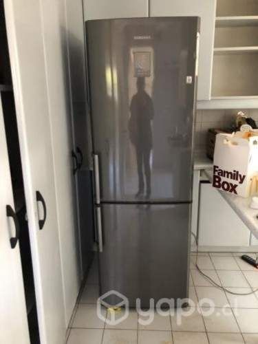 Refrigerador Samsung usado funcionando