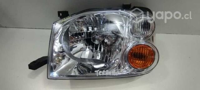 Óptico izquierdo Nissan terrano
