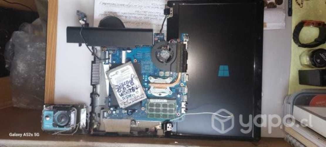 Samsung NP300-E4A Más Pantalla 14 Pulgadas