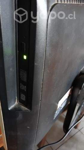 Computador marca compac