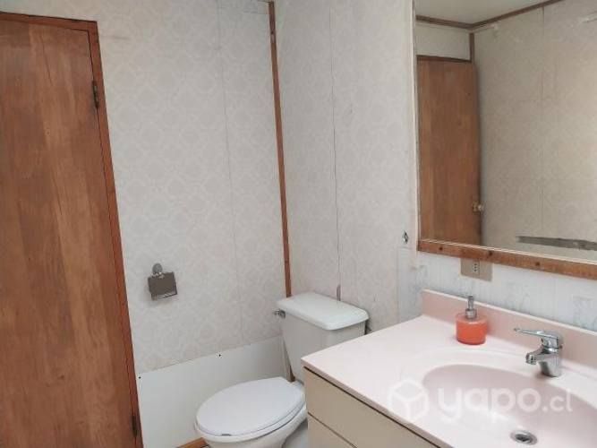 Pieza suite amoblada