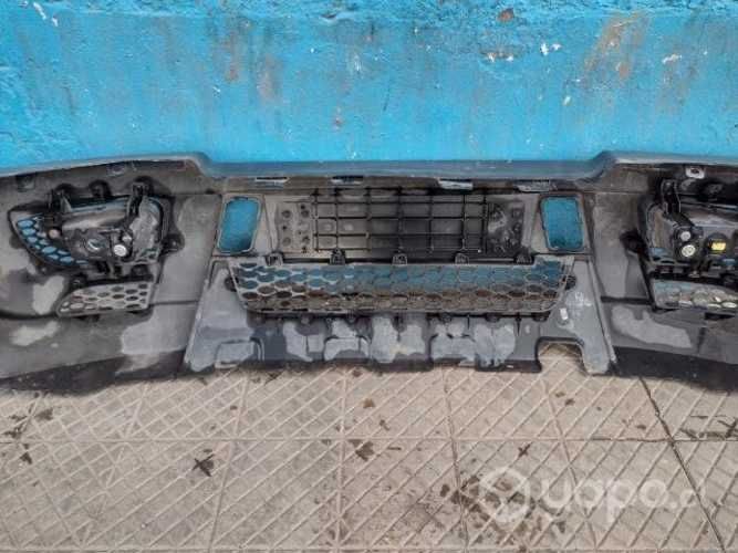 Parachoque del Mahindra pick up 2011-2017