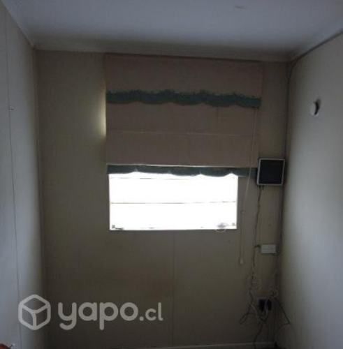 Se arrienda pieza para una persona