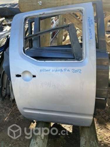 Puerta Nissan Navara