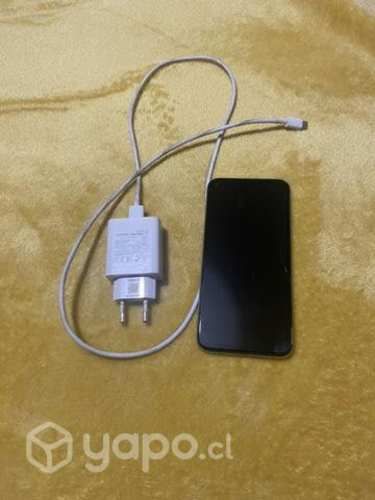 Huaweii p40 lite y cargador original, en caja